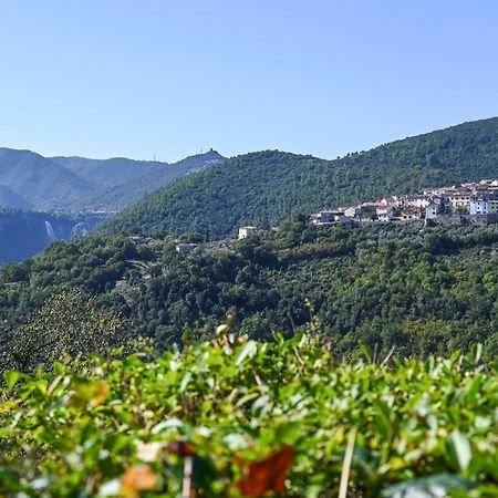 Authentic Villa Surrounded By Nature Terni Extérieur photo
