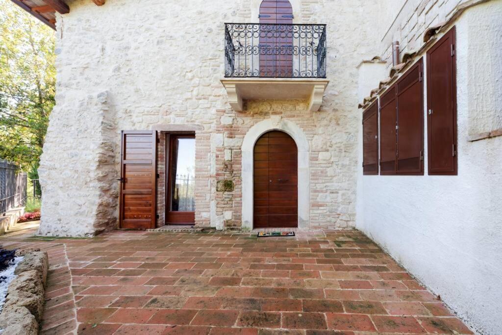 Authentic Villa Surrounded By Nature Terni Extérieur photo