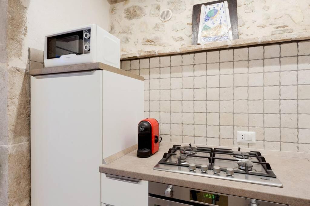 Authentic Villa Surrounded By Nature Terni Extérieur photo